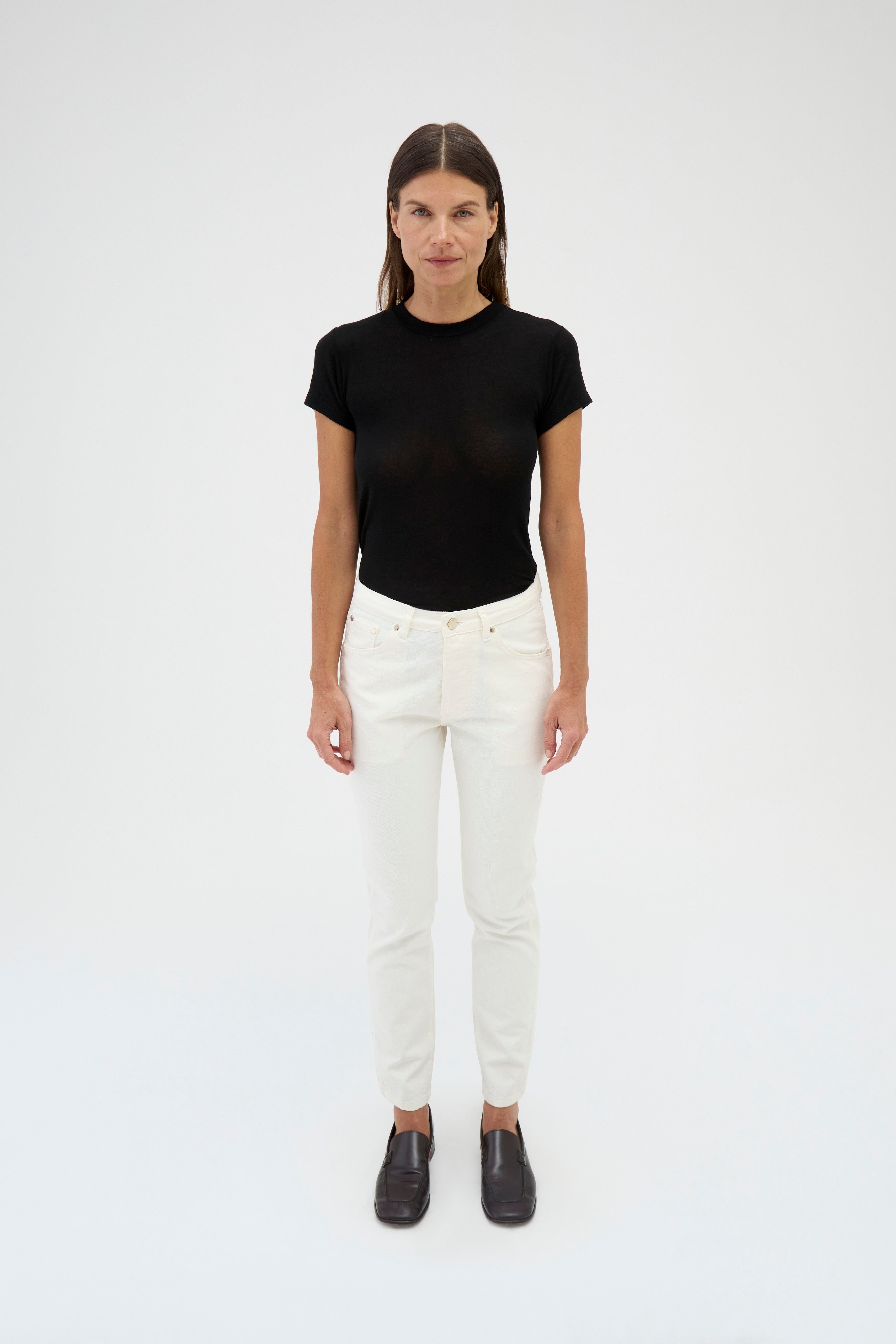 022125_RENGGLI_SLIM_JEAN_-