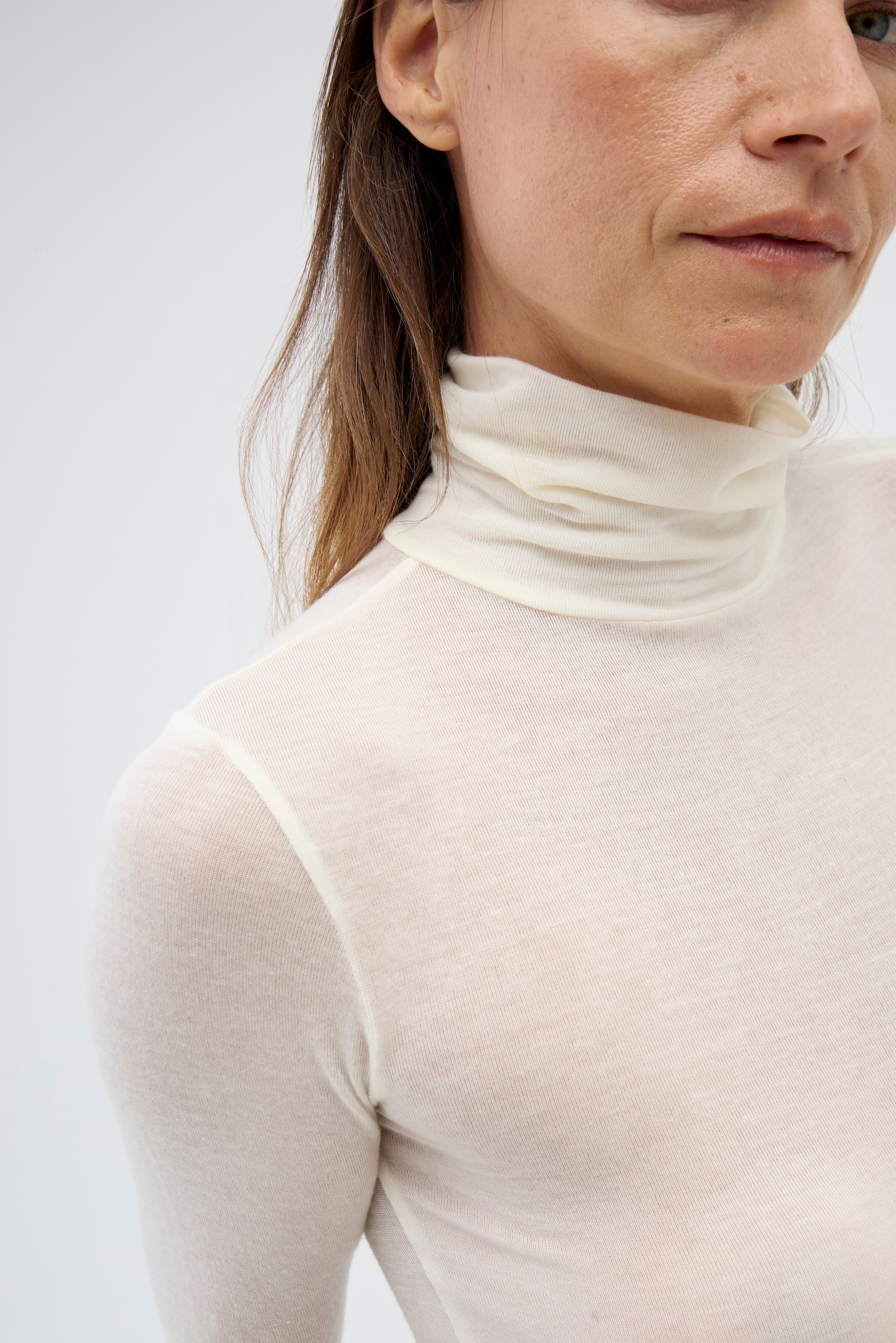 SHEER JERSEY RENGGLI TURTLENECK – Renggli