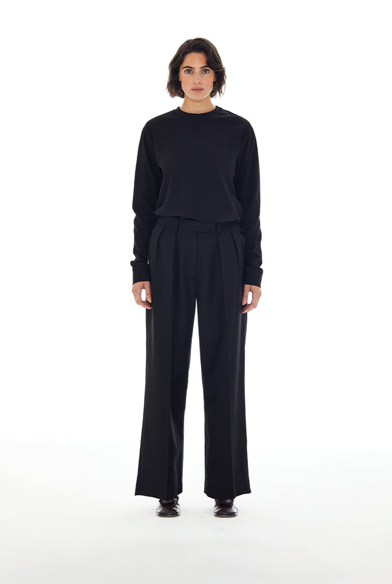 PLEATED TROUSER