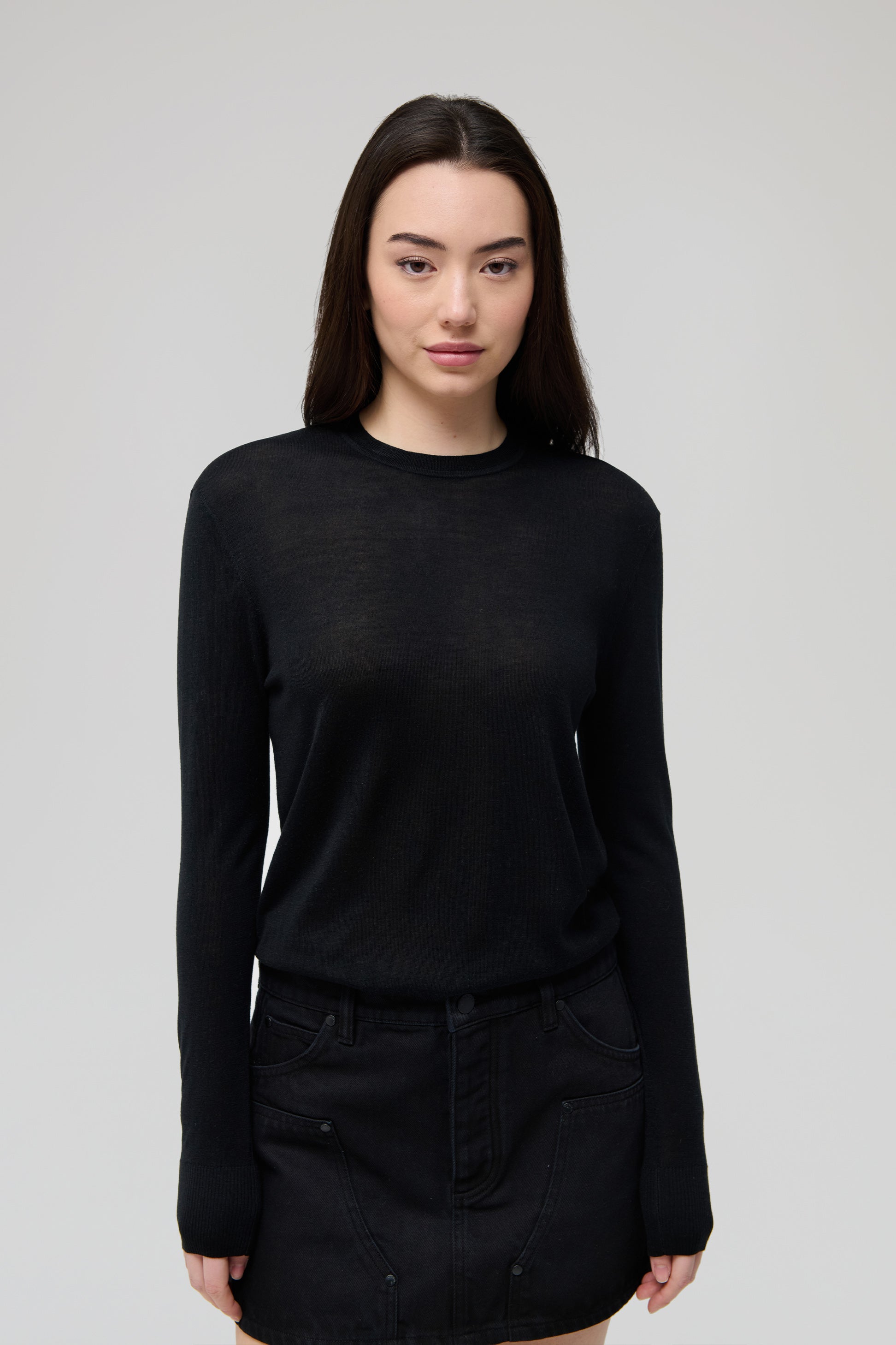 CREWNECK SWEATER