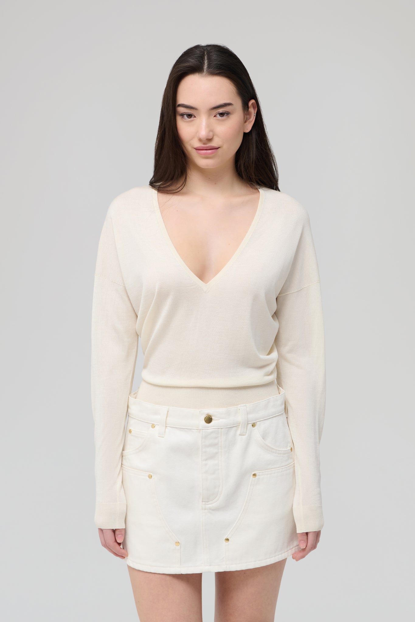 SILK CASHMERE V-NECK SWEATER – Renggli